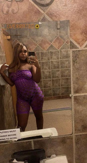 Daisy, 25  female escort, Desmoines