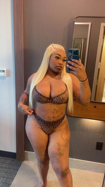 202-227-5691, 29  female escort, Desmoines